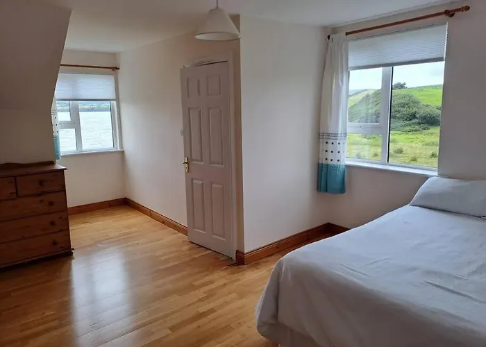 Buncronan Port Self Catering *